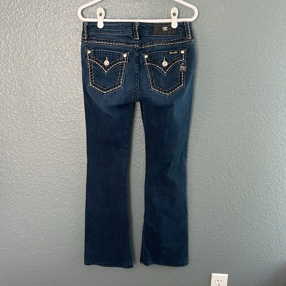 Miss Me Jeans with embellished pockets size 29 - Picture 2 of 12